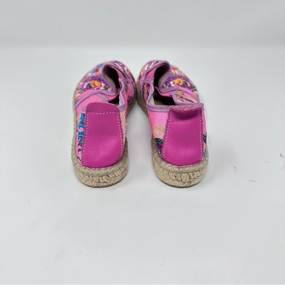 NWOT Fabiolas Handcrafted Pink Floral Silk Espadrilles - Picture 5 of 7